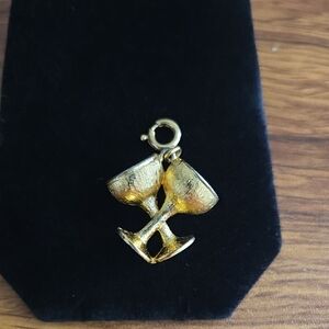 Vtg Golden Champagne Wine Glasses Charm Pendant